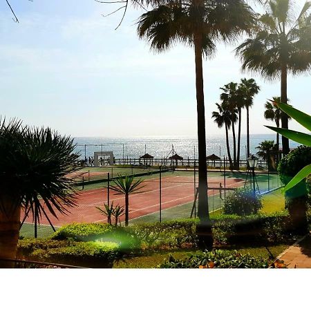 Mansion Alhamar - 2 Bedroom, Frontline Beach, Mountain Views, Full Size Pool, Tennis Courts, Close To Shops, On-Site Bar & Chiringuito Sitio de Calahonda Dış mekan fotoğraf