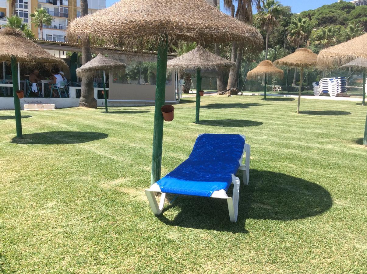 Mansion Alhamar - 2 Bedroom, Frontline Beach, Mountain Views, Full Size Pool, Tennis Courts, Close To Shops, On-Site Bar & Chiringuito Sitio de Calahonda Dış mekan fotoğraf
